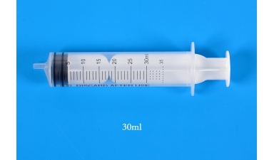 Sterile syringes for single use